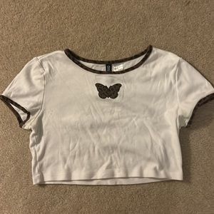 Adorable H&M crop top with butterfly!